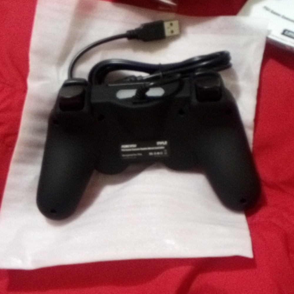 PS4 controller. - Picture 4 of 4